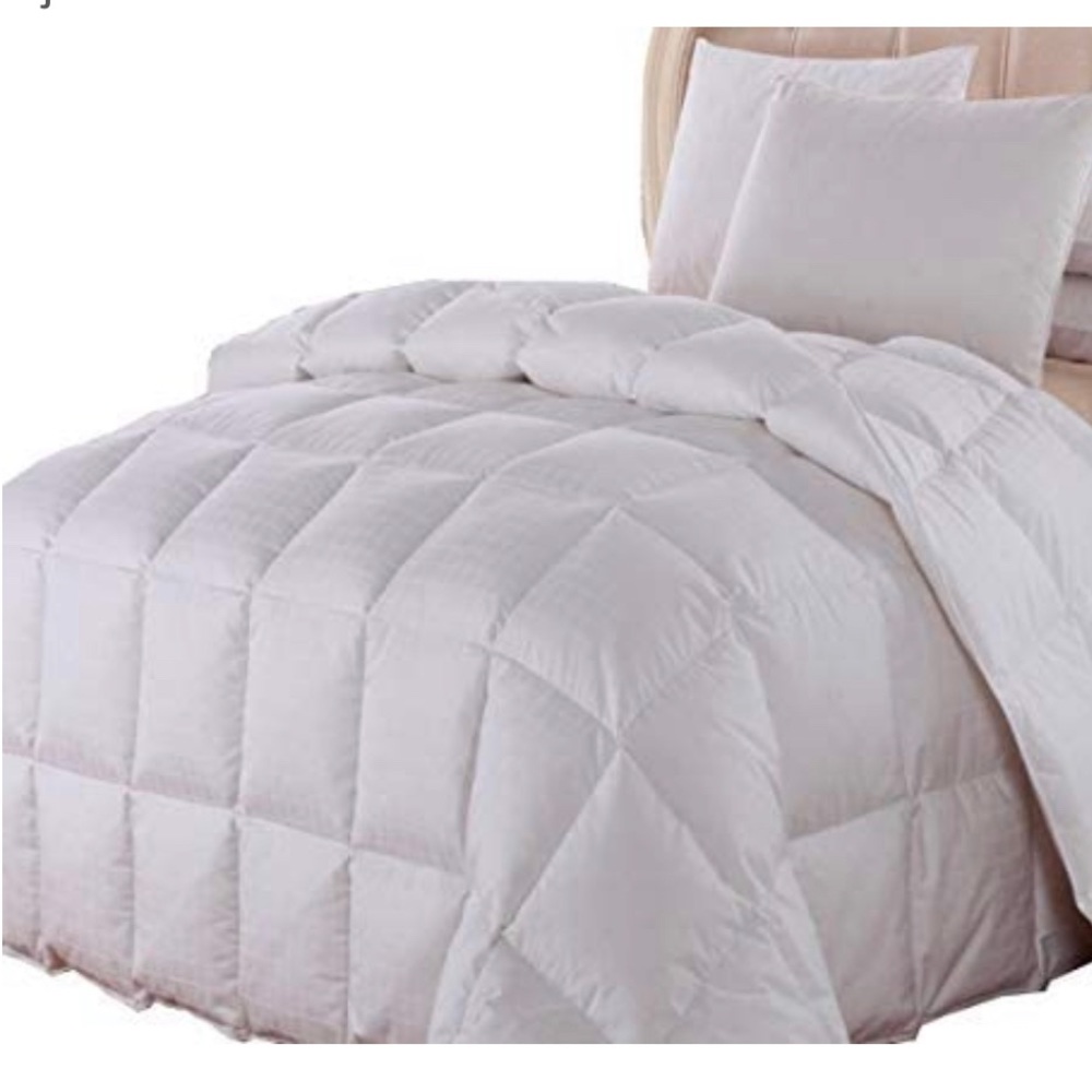 - - Goose Feather and Down Comforter